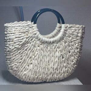 NWT Cee Klein New York Woven Straw Tote Bag Tan Round Handle Reg $70